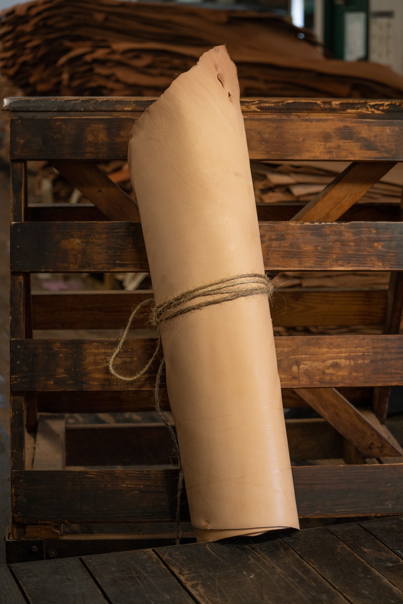 An application scenario or product detail of hermann oak leather company - Image 10