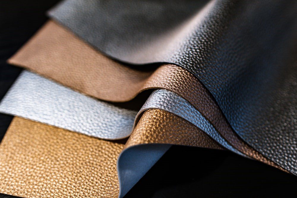 An application scenario or product detail of how to care for pleather - Image 3