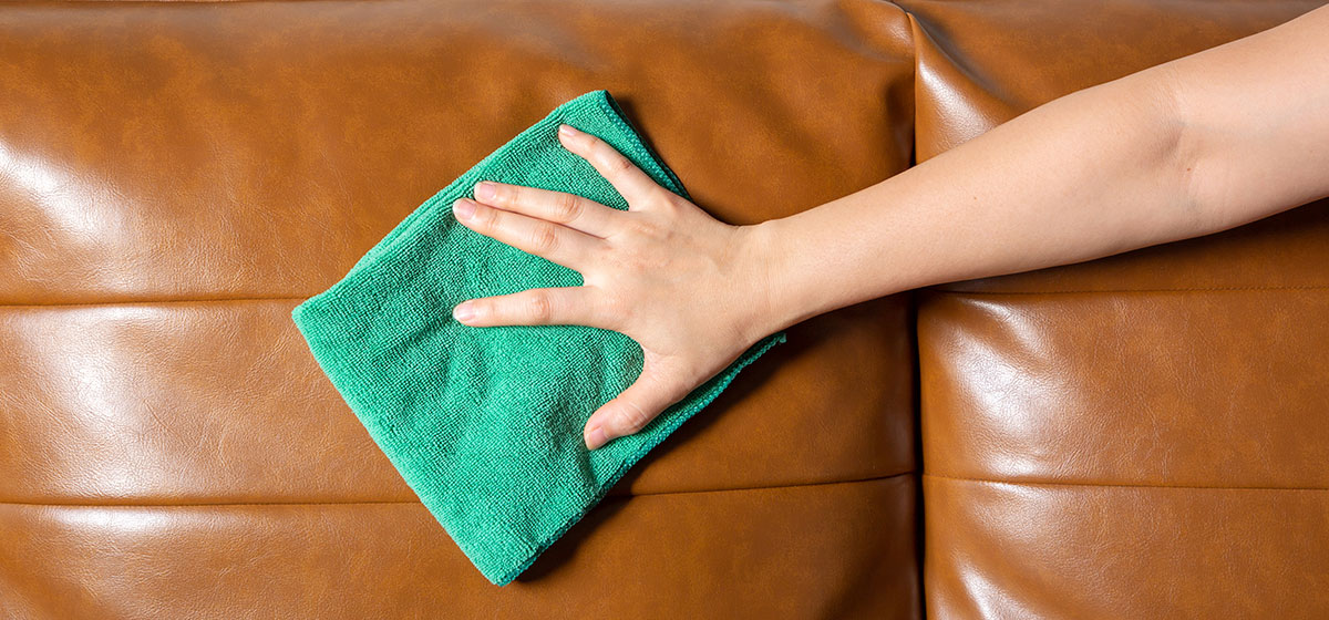 An application scenario or product detail of how to clean faux leather couch naturally - Image 6