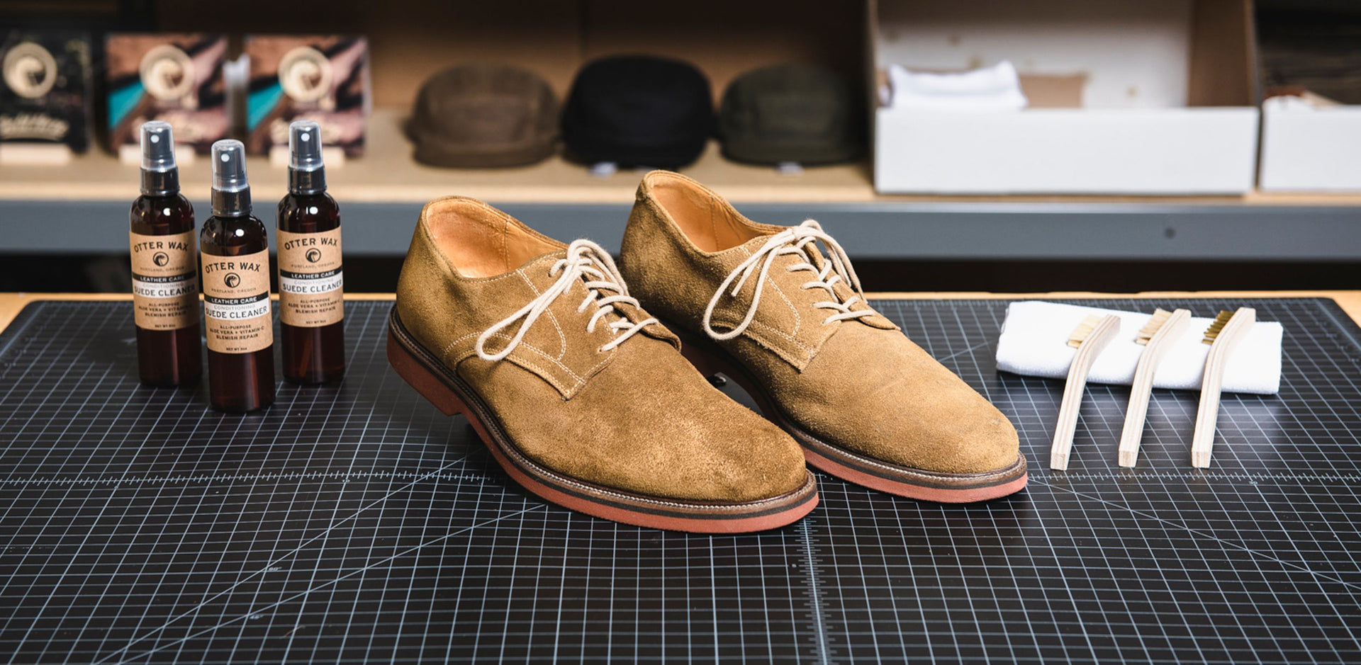 An application scenario or product detail of how to clean leather suede shoes - Image 13