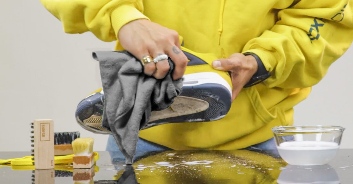 An application scenario or product detail of how to clean microfiber suede - Image 15