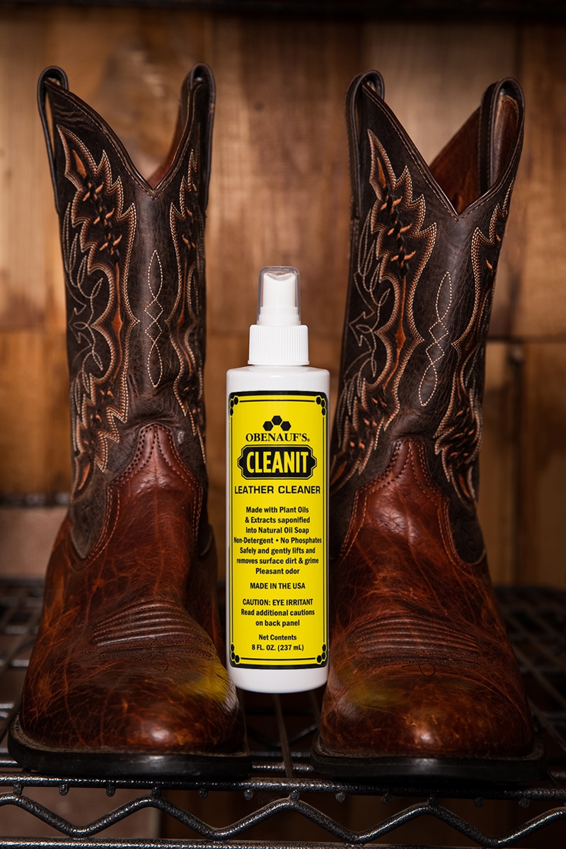 An application scenario or product detail of how to clean oil off leather - Image 14