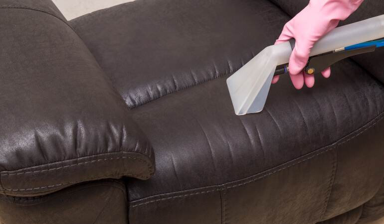 An application scenario or product detail of how to clean polyester couch that looks like leather - Image 20