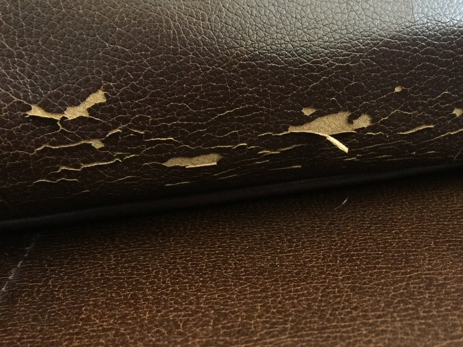 An application scenario or product detail of how to clean polyurethane leather - Image 11