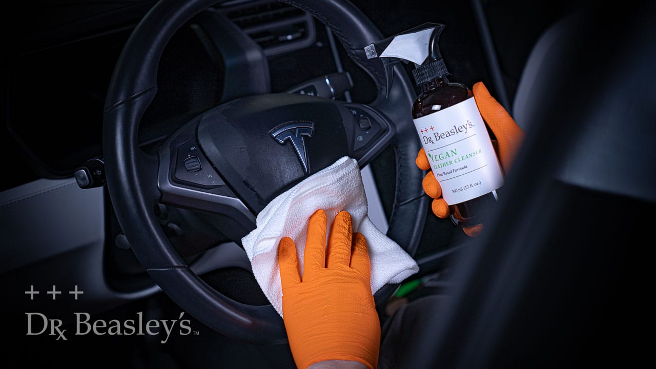 An application scenario or product detail of how to clean vegan leather - Image 14