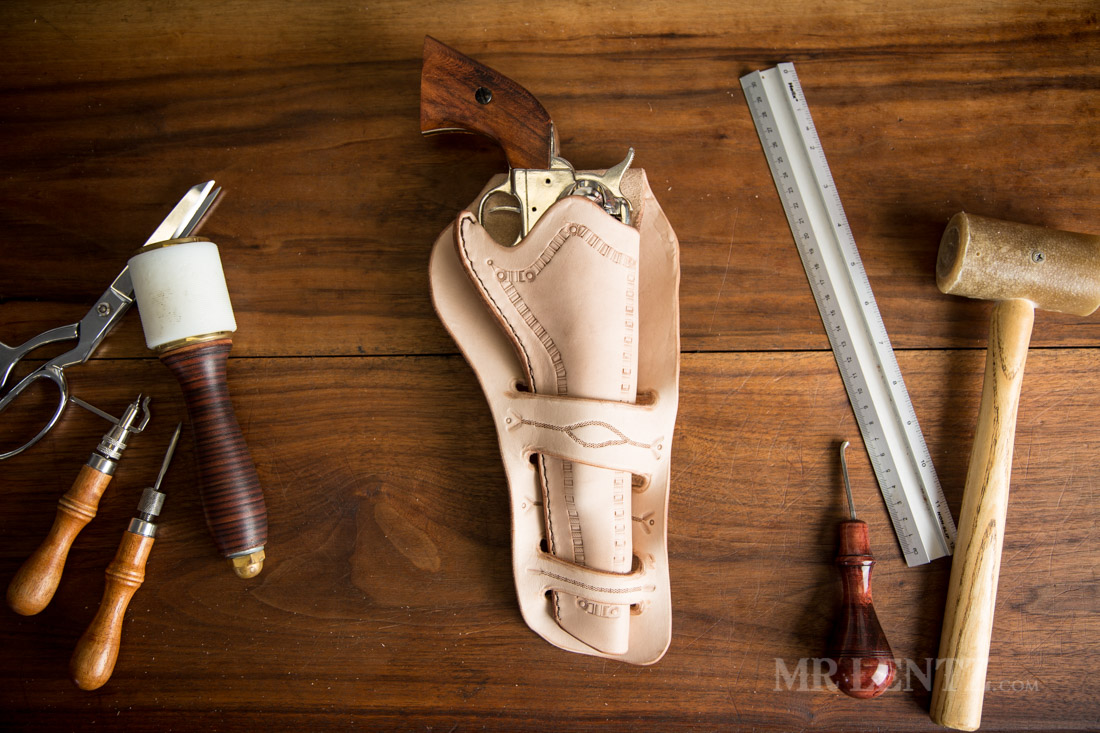 An application scenario or product detail of how to make a leather gun holster - Image 3