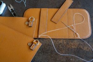 Featured image for the how to make a leather purse guide