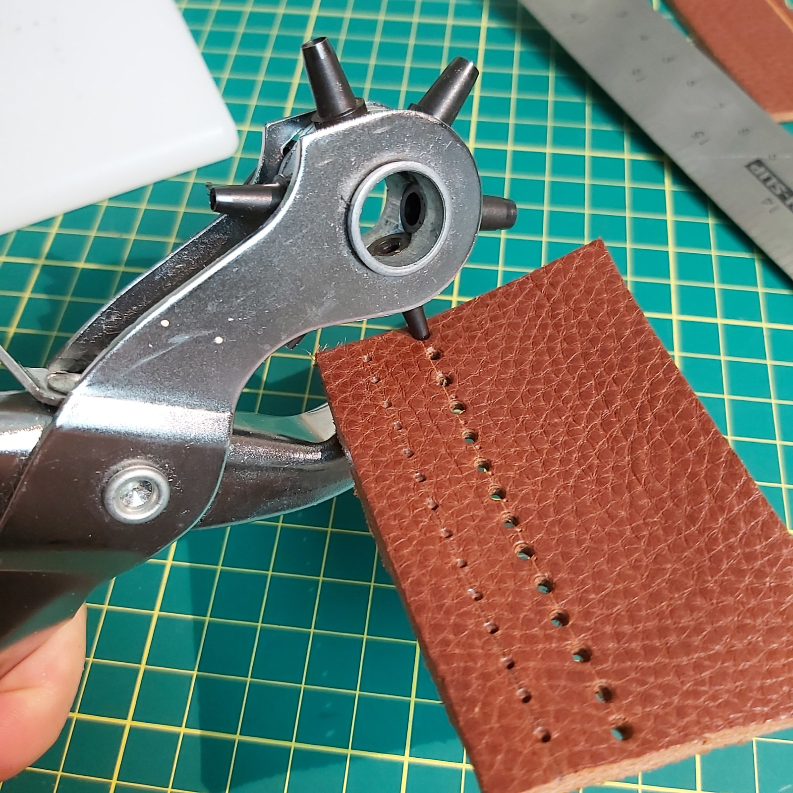 An application scenario or product detail of how to make holes in leather - Image 4