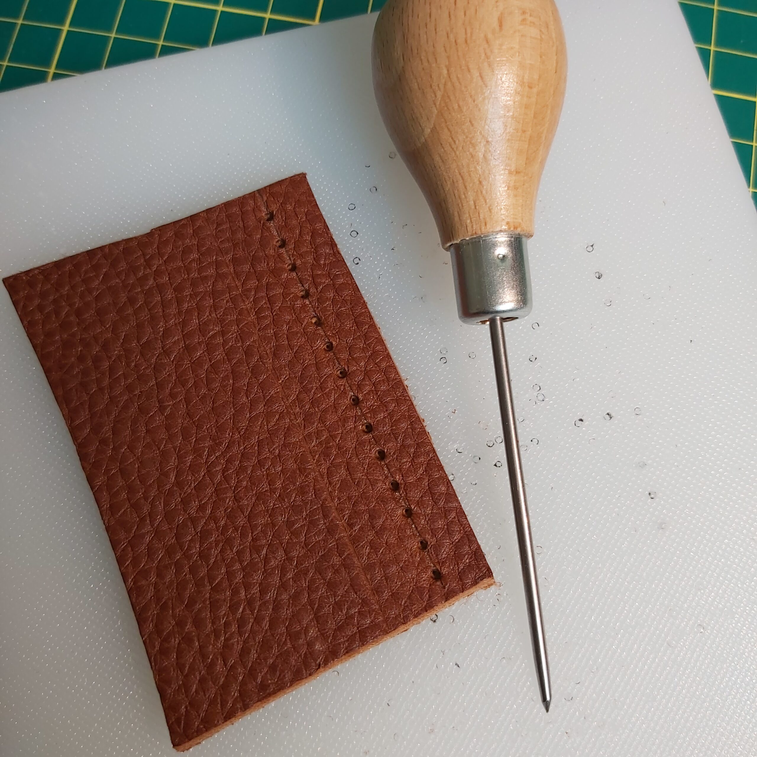 An application scenario or product detail of how to make holes in leather - Image 17
