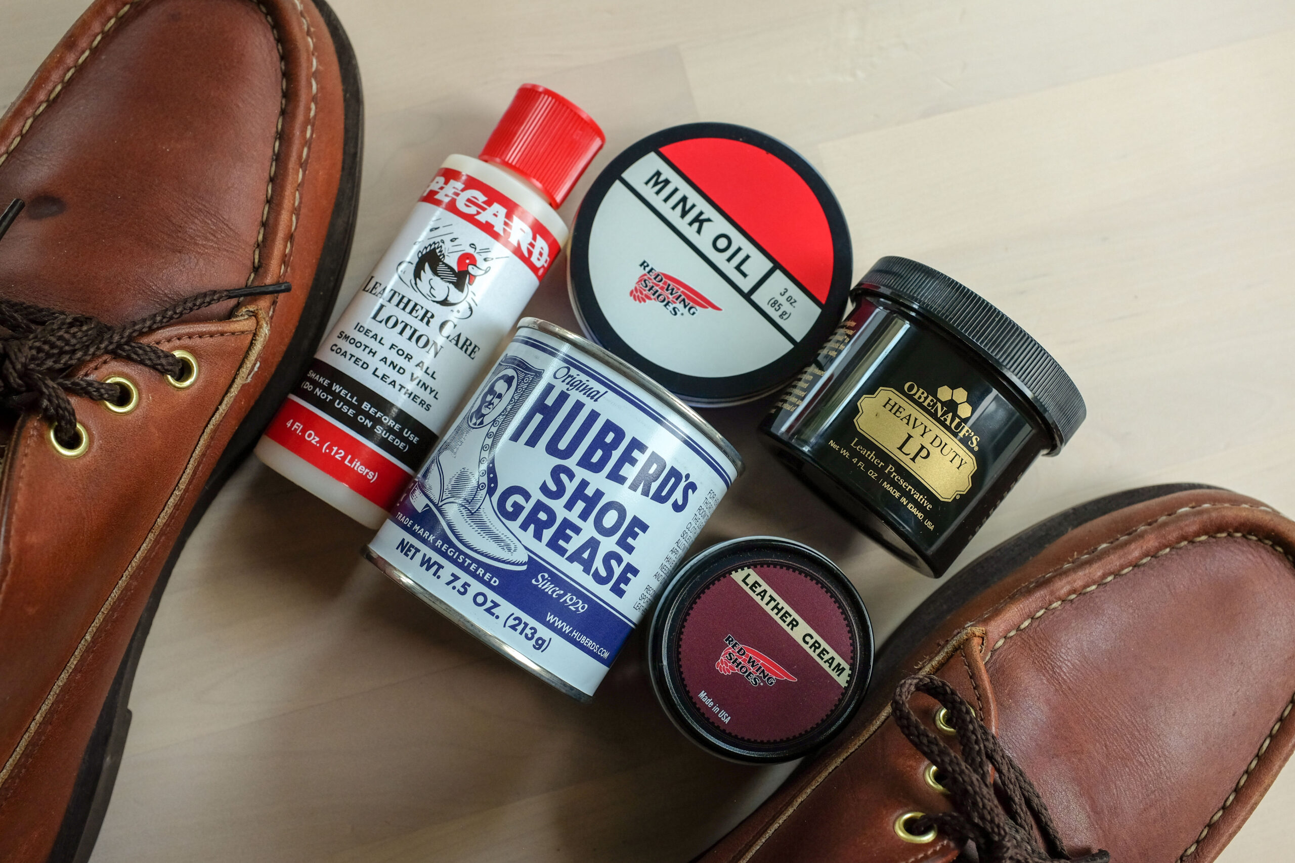 An application scenario or product detail of how to make leather water resistant - Image 21