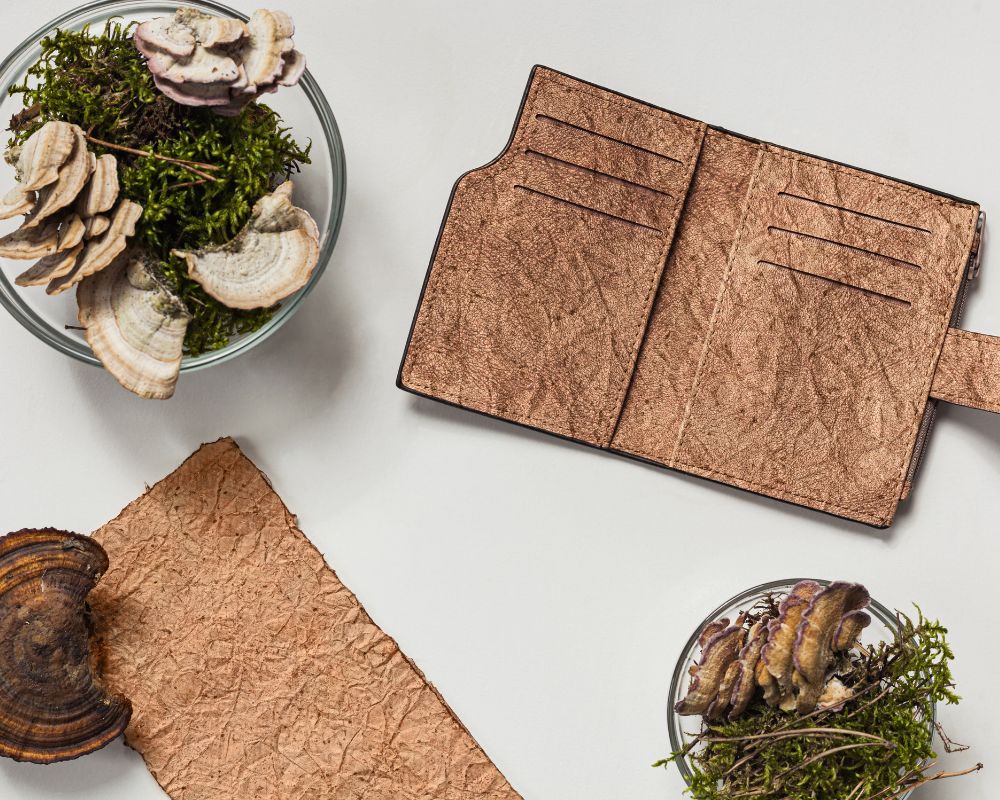 An application scenario or product detail of is vegan leather durable - Image 13