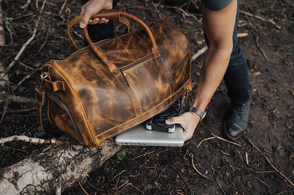 An application scenario or product detail of kodiak leather company - Image 1