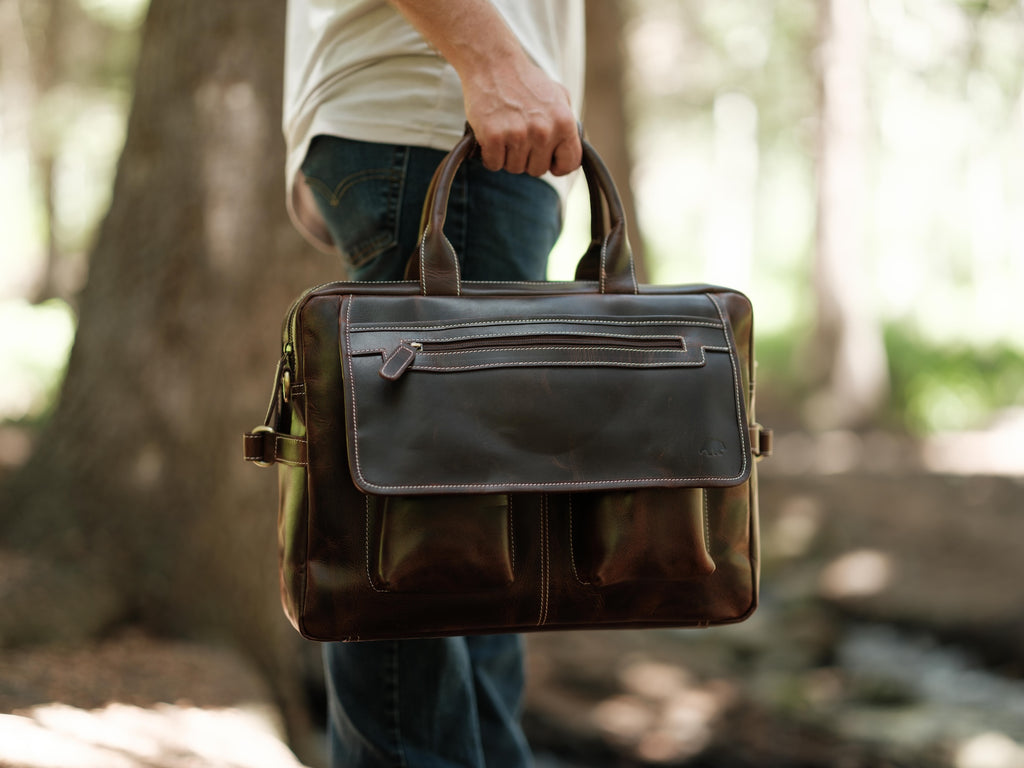 An application scenario or product detail of kodiak leather company - Image 6