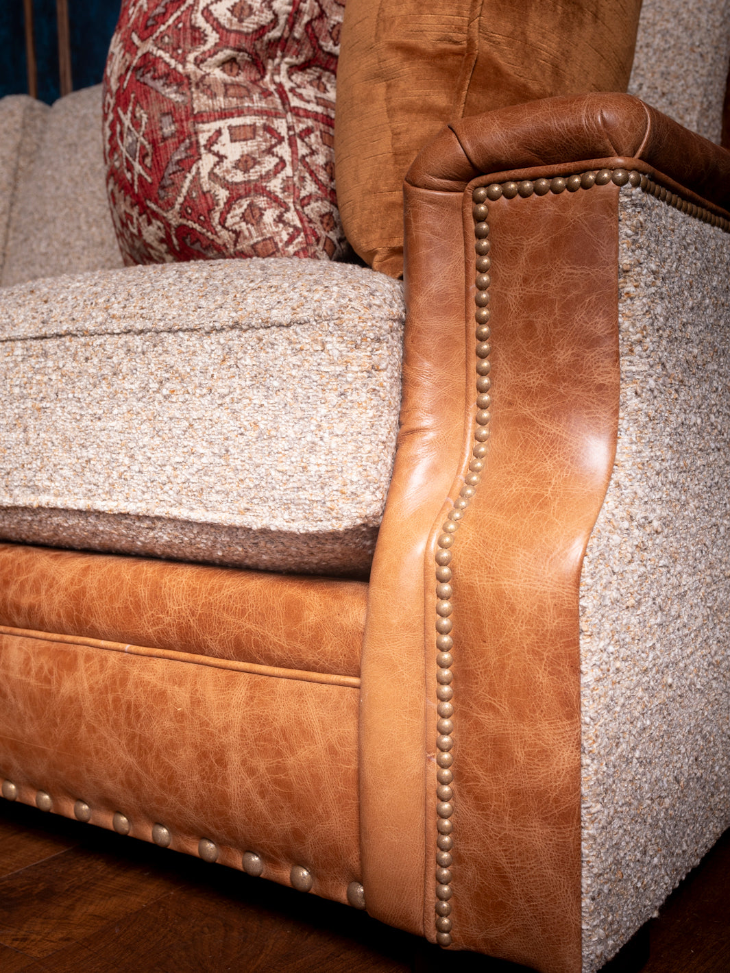An application scenario or product detail of leather and fabric sectional - Image 14