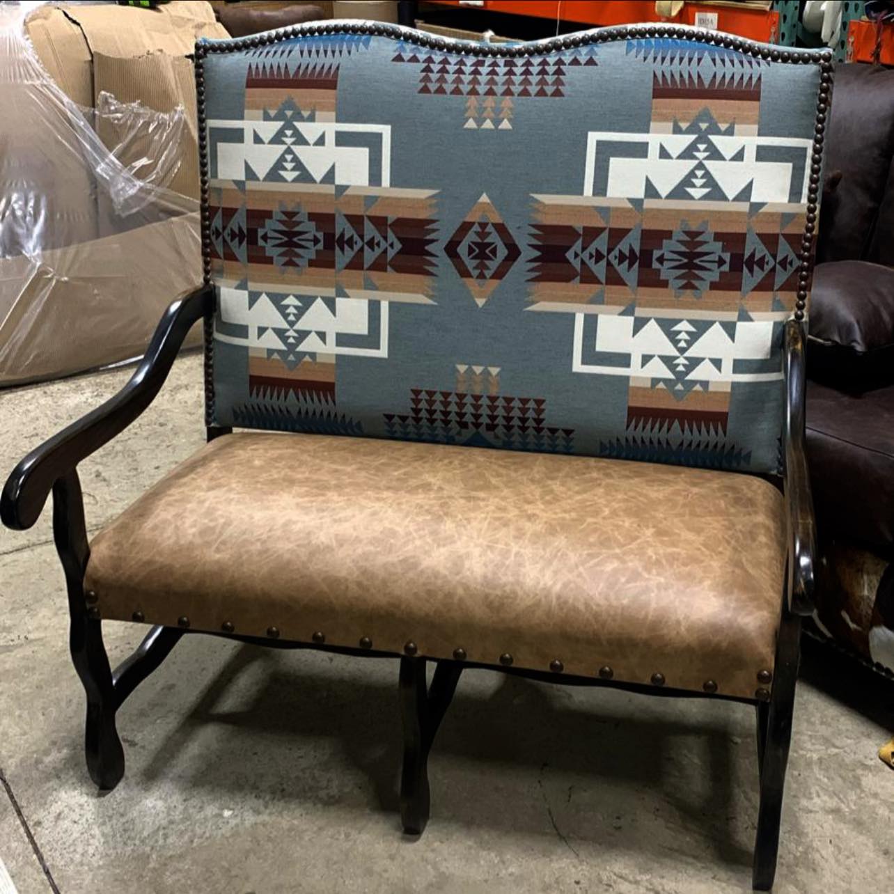 An application scenario or product detail of leather and fabric settee - Image 13