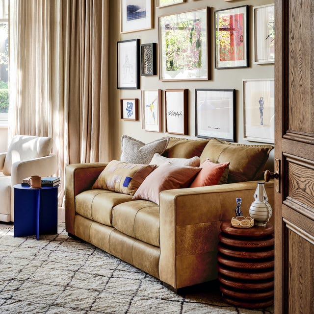 An application scenario or product detail of leather and fabric sofa - Image 21