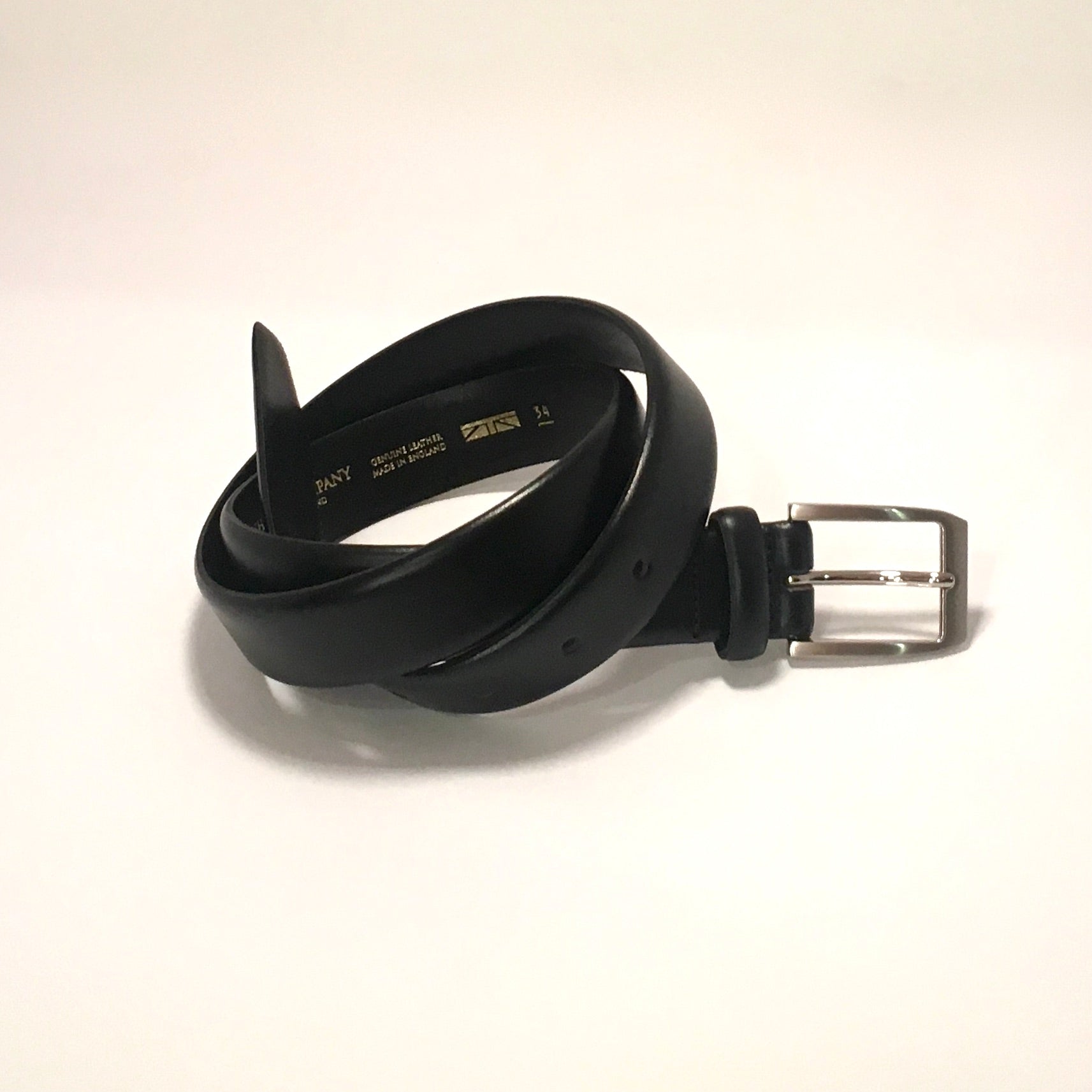 An application scenario or product detail of leather belt company - Image 21