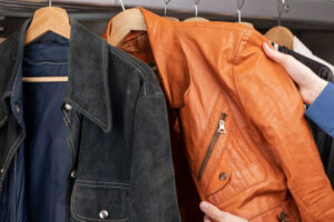 Featured image for the leather cleaning service near me guide