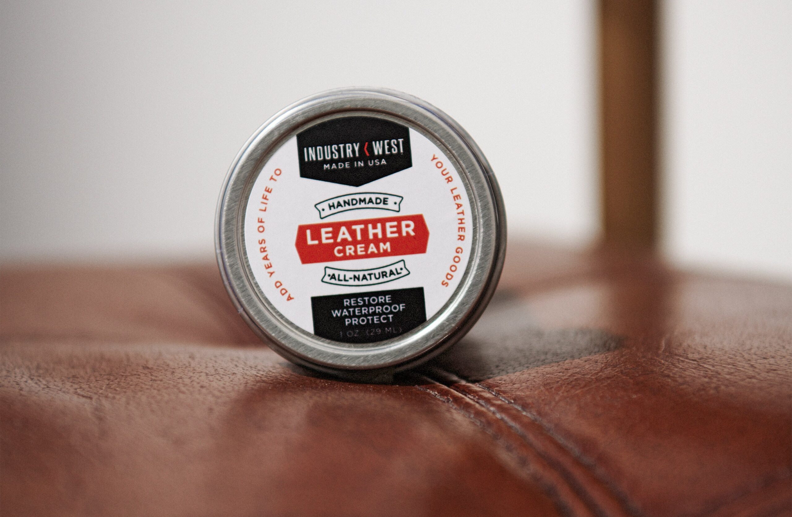 An application scenario or product detail of leather cleaning services near me - Image 14