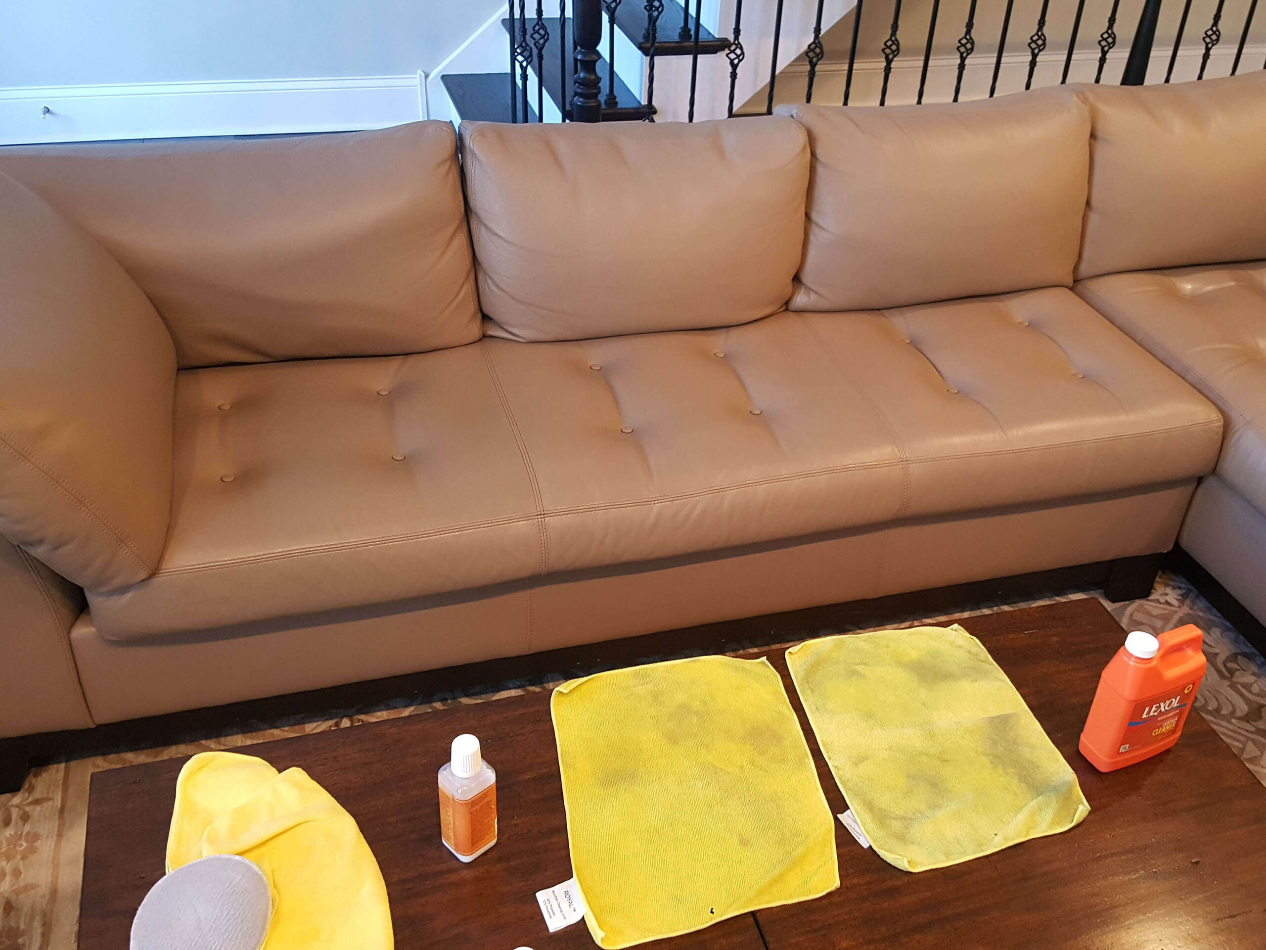 An application scenario or product detail of leather couch cleaning service - Image 19