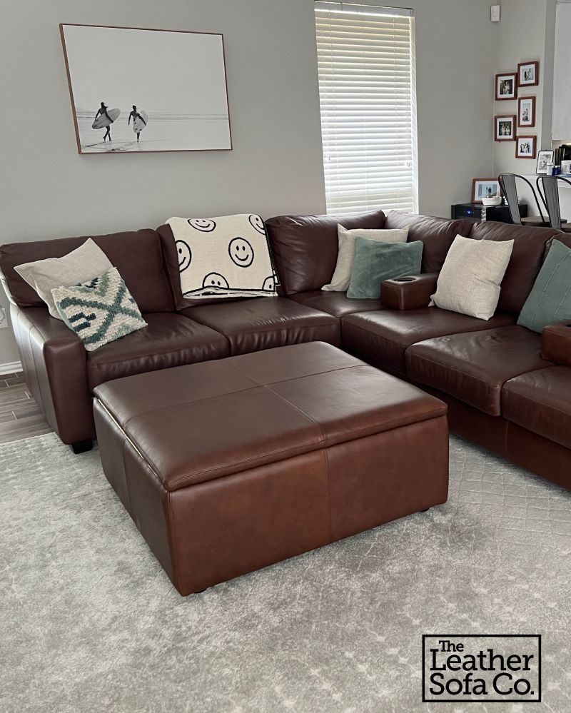 An application scenario or product detail of leather couch company - Image 23