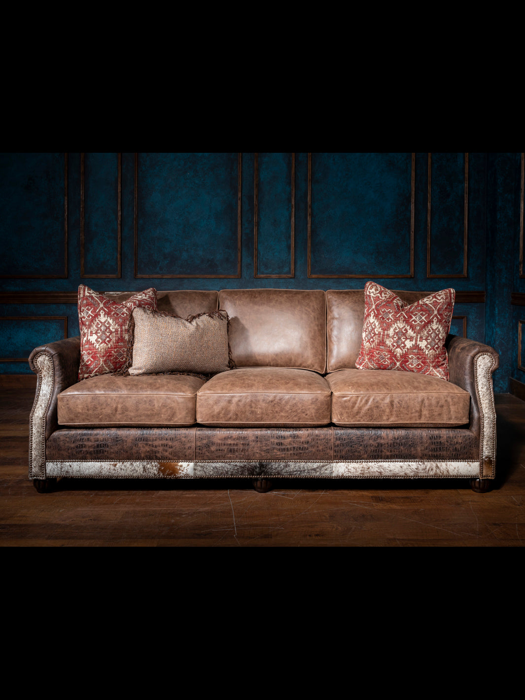 An application scenario or product detail of leather couch with fabric cushions - Image 8