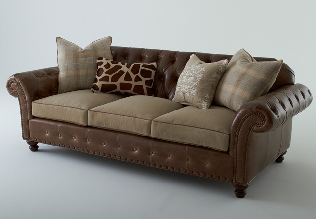 An application scenario or product detail of leather couch with fabric cushions - Image 17