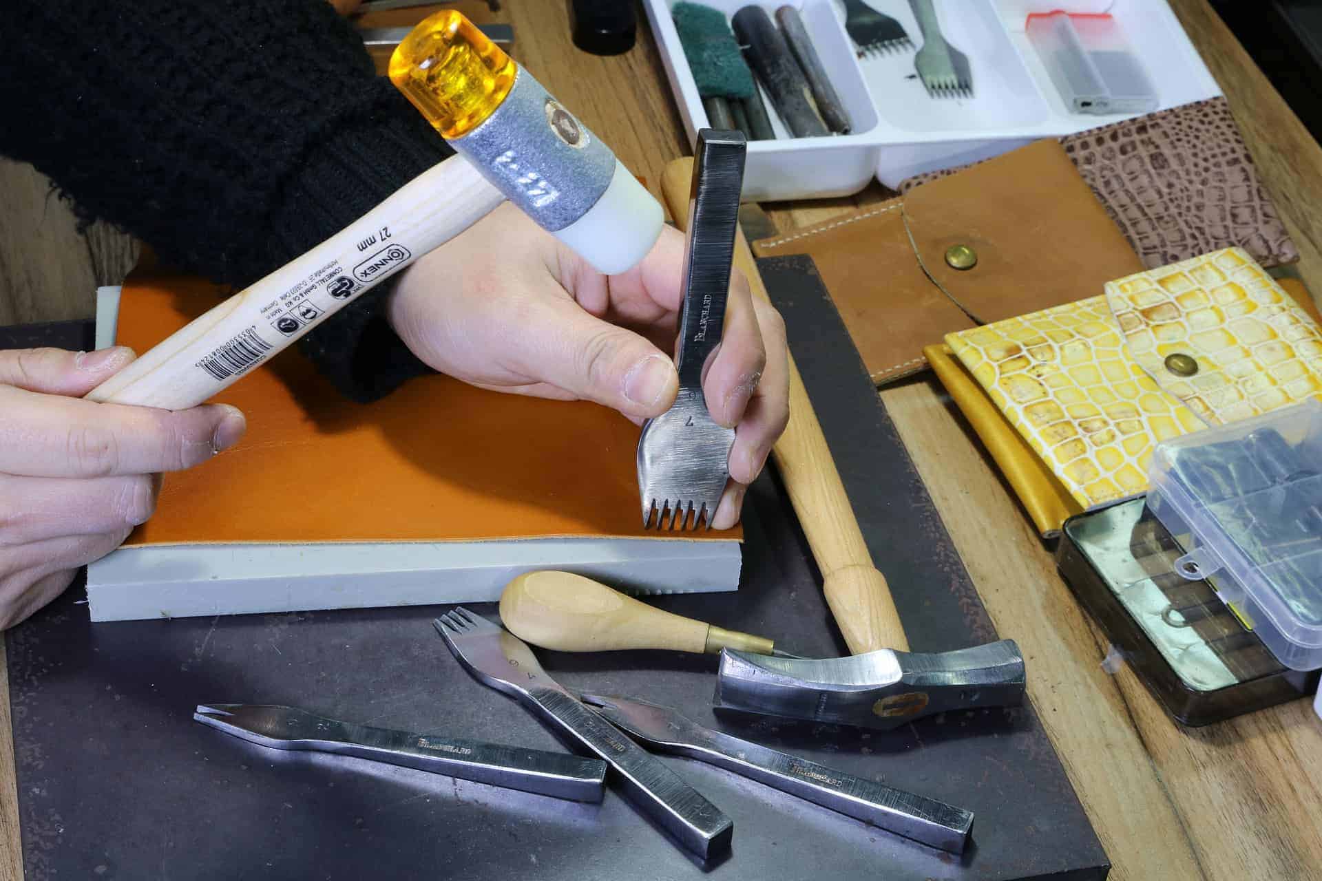An application scenario or product detail of leather craft tools and supplies - Image 14