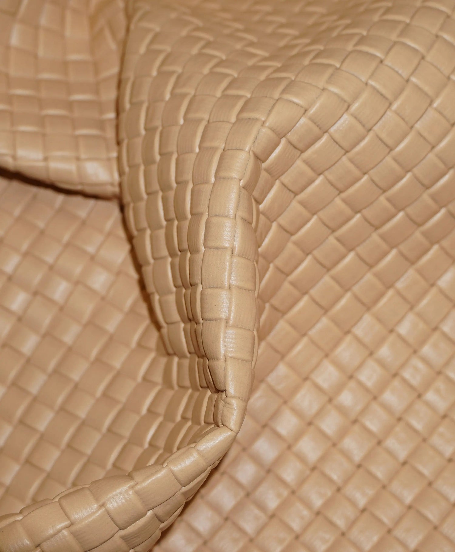 An application scenario or product detail of leather distributors - Image 13