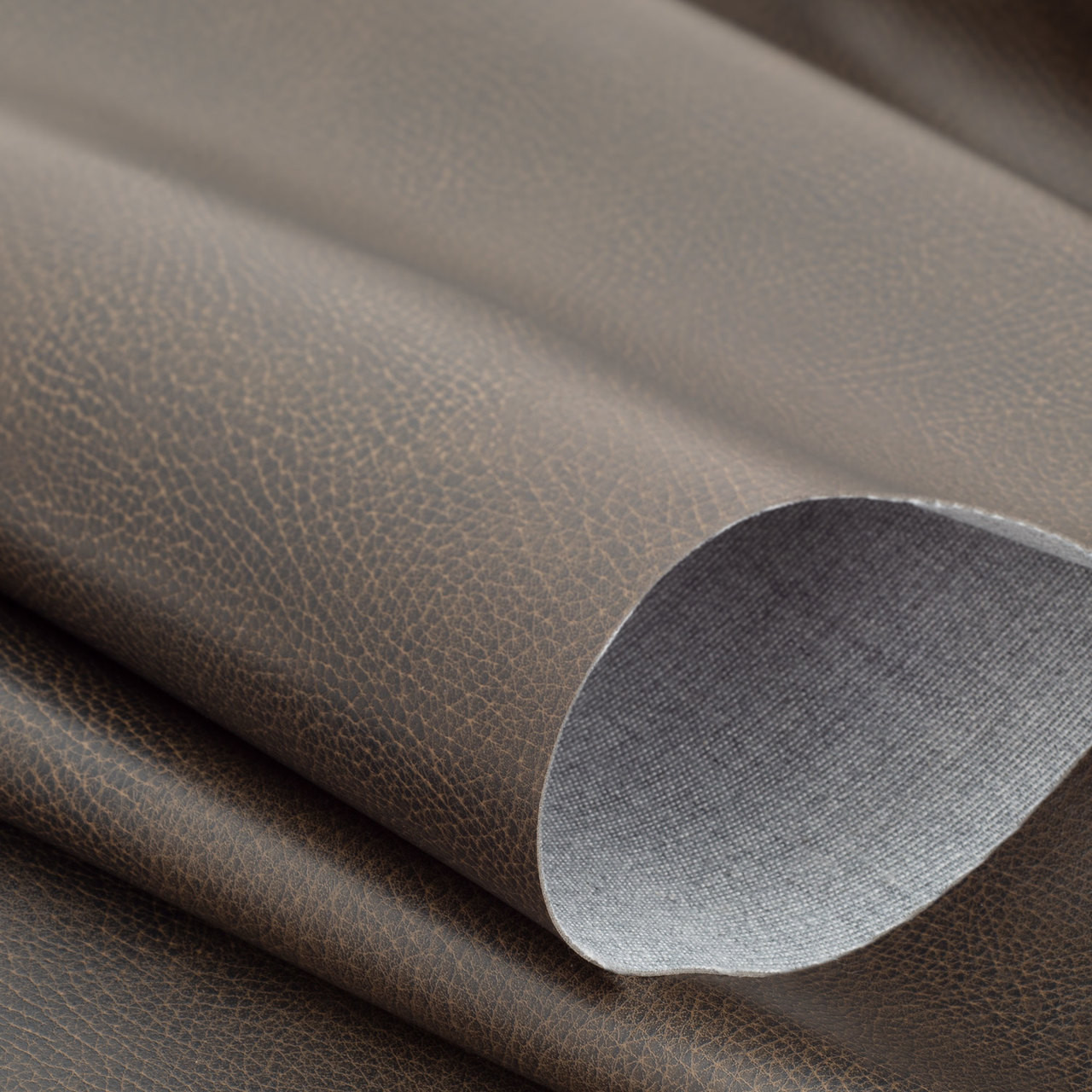 An application scenario or product detail of leather fabric by the yard - Image 15