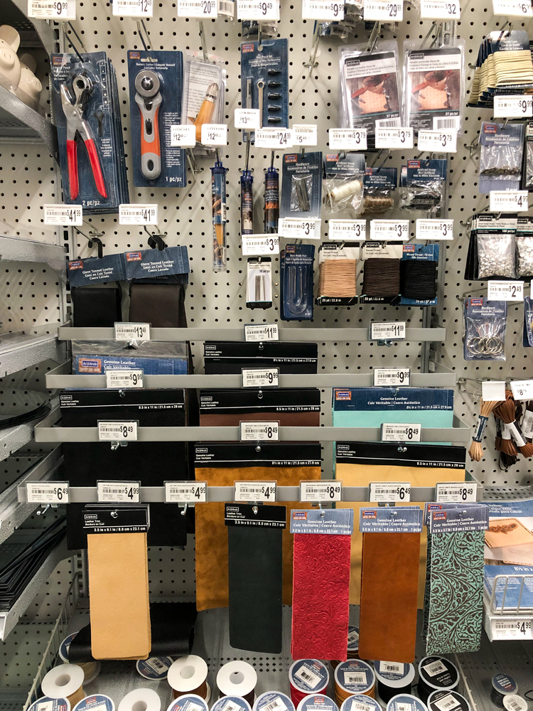 An application scenario or product detail of leather fabric store - Image 16