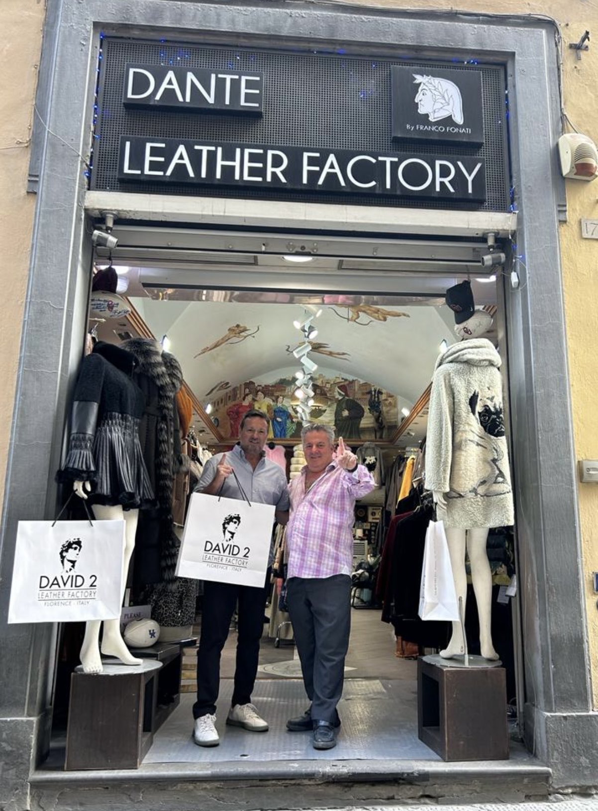An application scenario or product detail of leather factory florence italy - Image 8