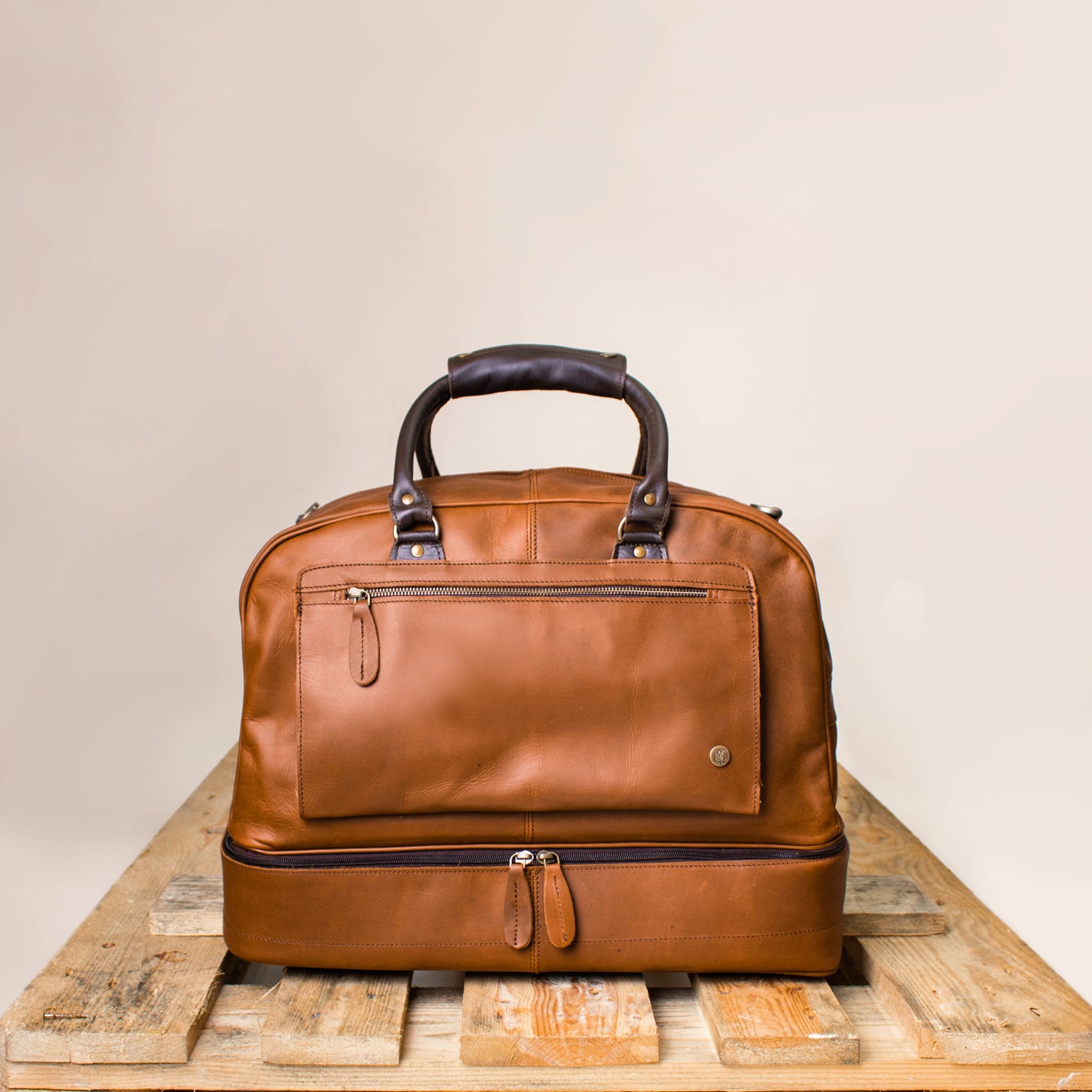 An application scenario or product detail of leather for garments - Image 7
