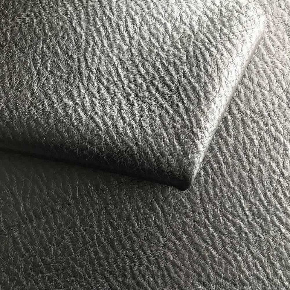 An application scenario or product detail of leather garment fabric - Image 16