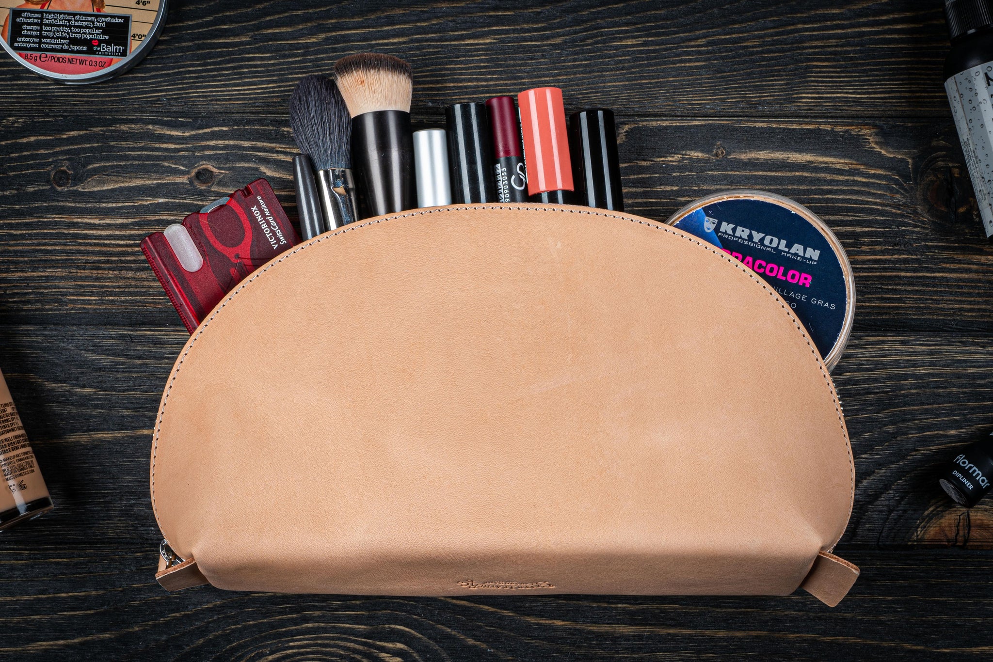 An application scenario or product detail of leather make up bag - Image 22