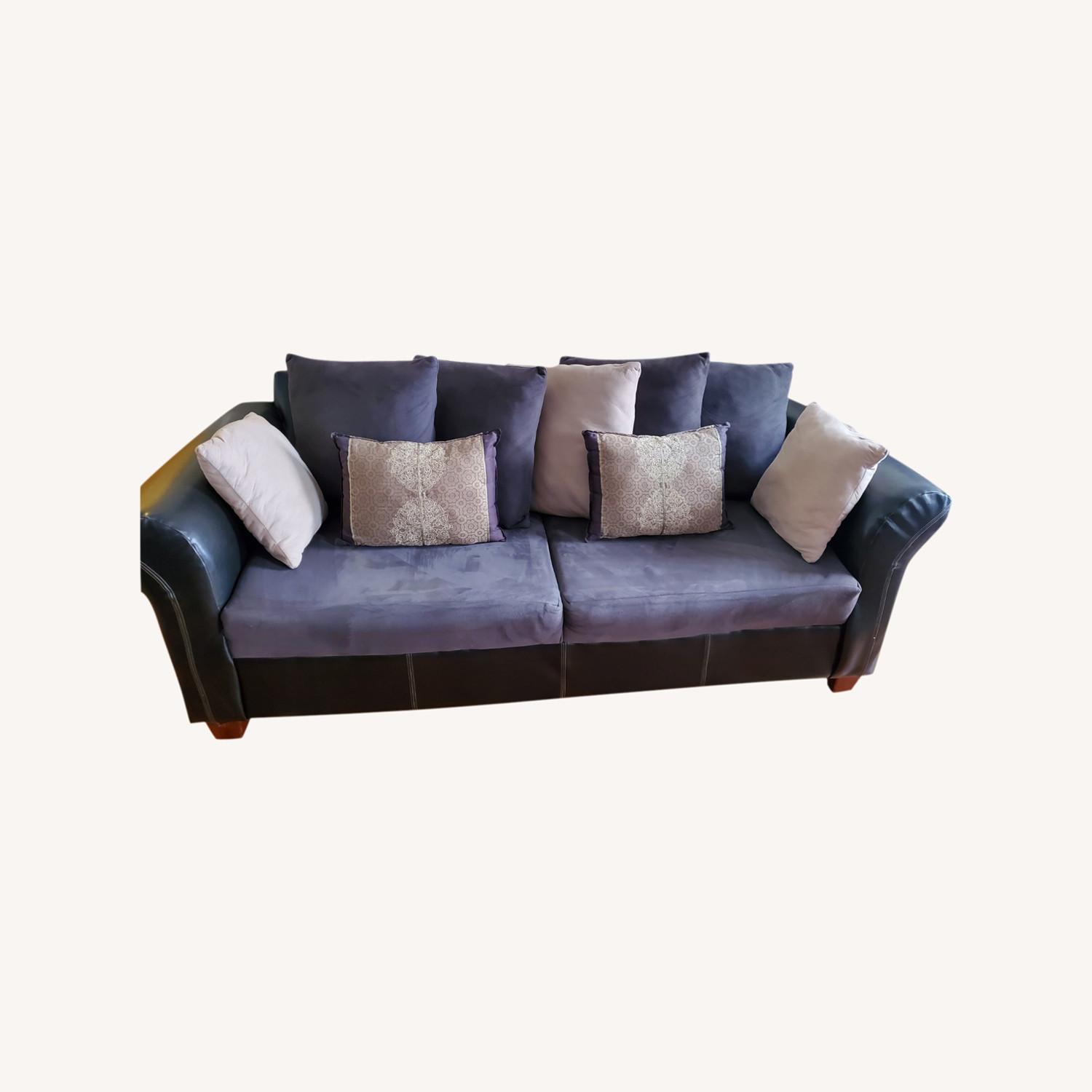 An application scenario or product detail of leather microsuede sofa - Image 23
