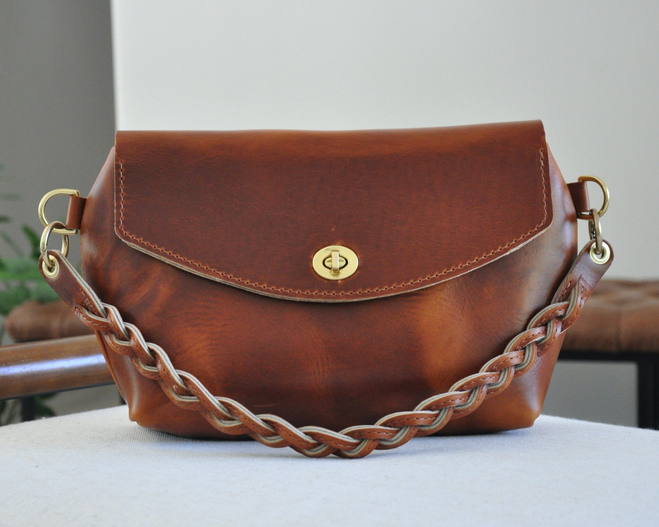 An application scenario or product detail of leather purse company - Image 2