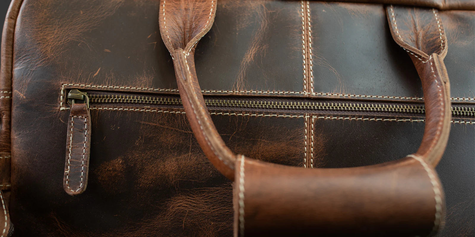 An application scenario or product detail of leather purse company - Image 7