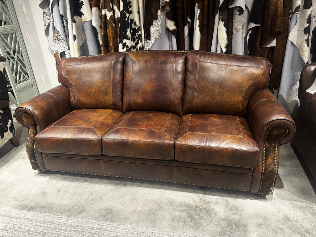 An application scenario or product detail of leather sofa factory outlet - Image 22