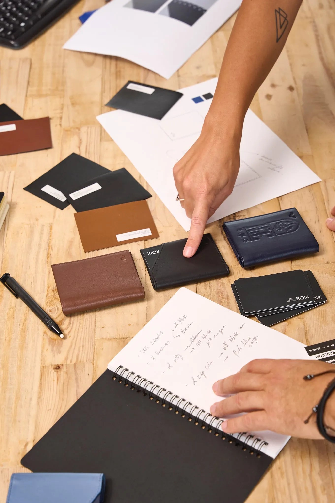 An application scenario or product detail of leatherette clothing - Image 9