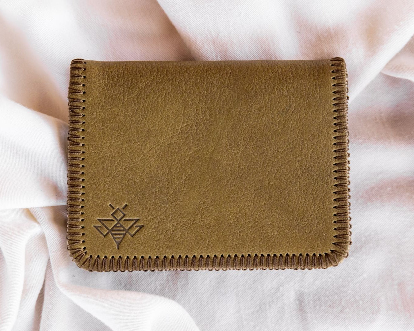 An application scenario or product detail of lyons leather company - Image 14