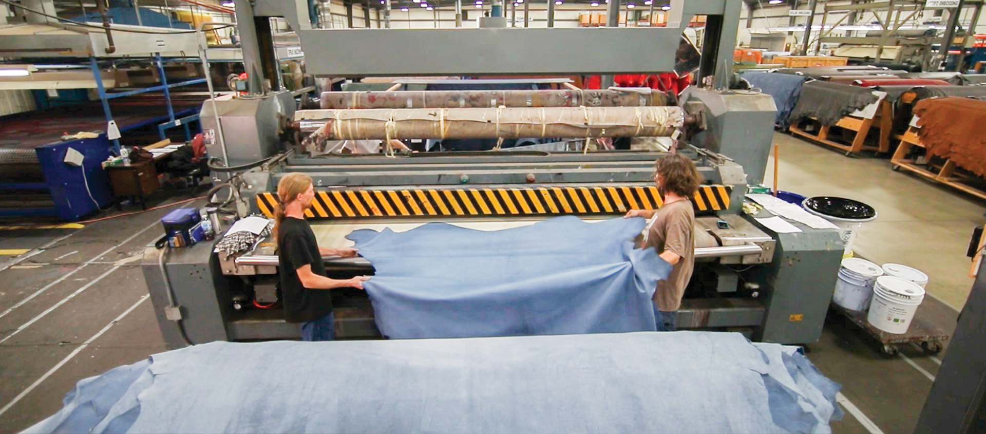 An application scenario or product detail of make leather - Image 13