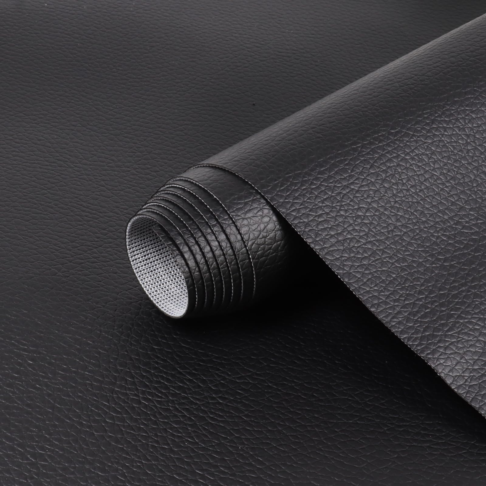 An application scenario or product detail of marine leather fabric - Image 18