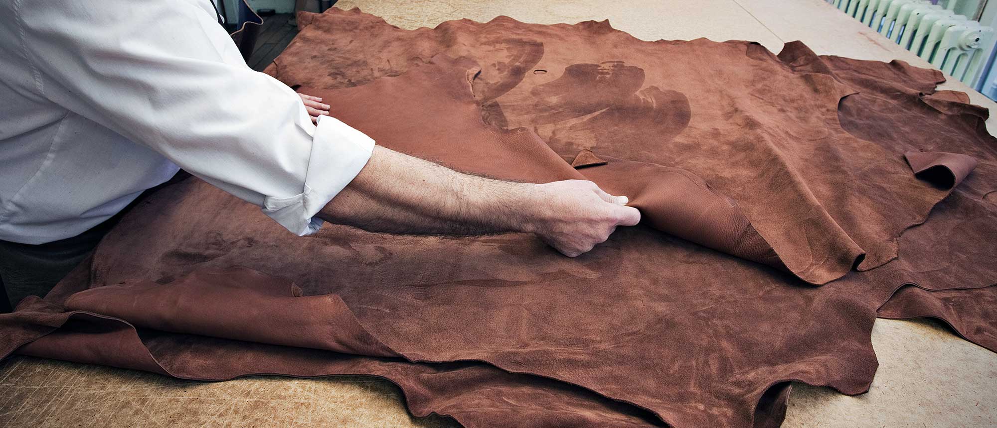 An application scenario or product detail of material suede - Image 9