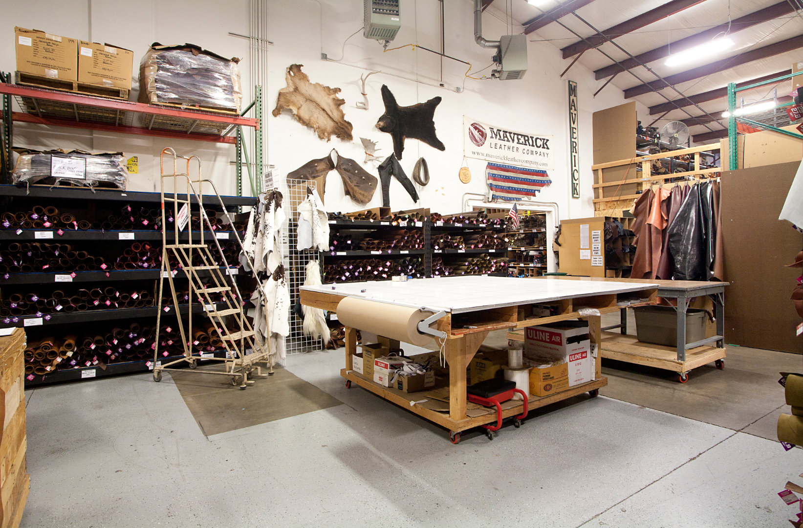 An application scenario or product detail of maverick leather company - Image 8