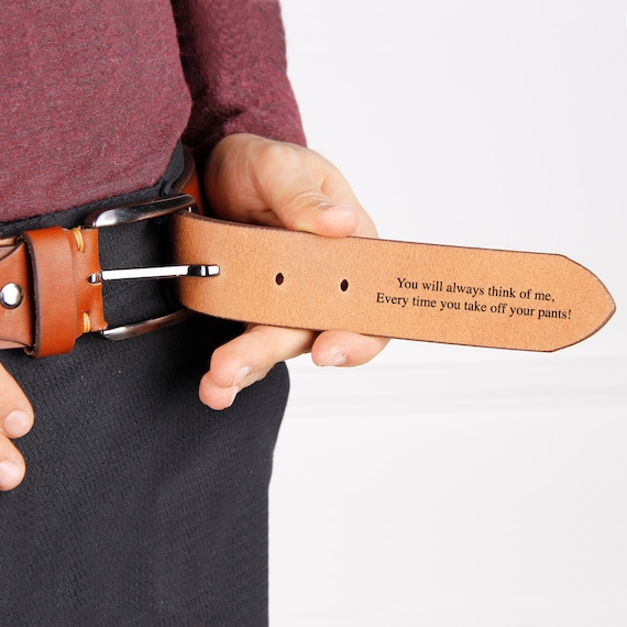 An application scenario or product detail of mens custom leather belts - Image 11