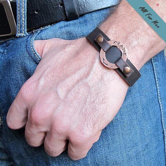 An application scenario or product detail of mens custom leather bracelets - Image 20