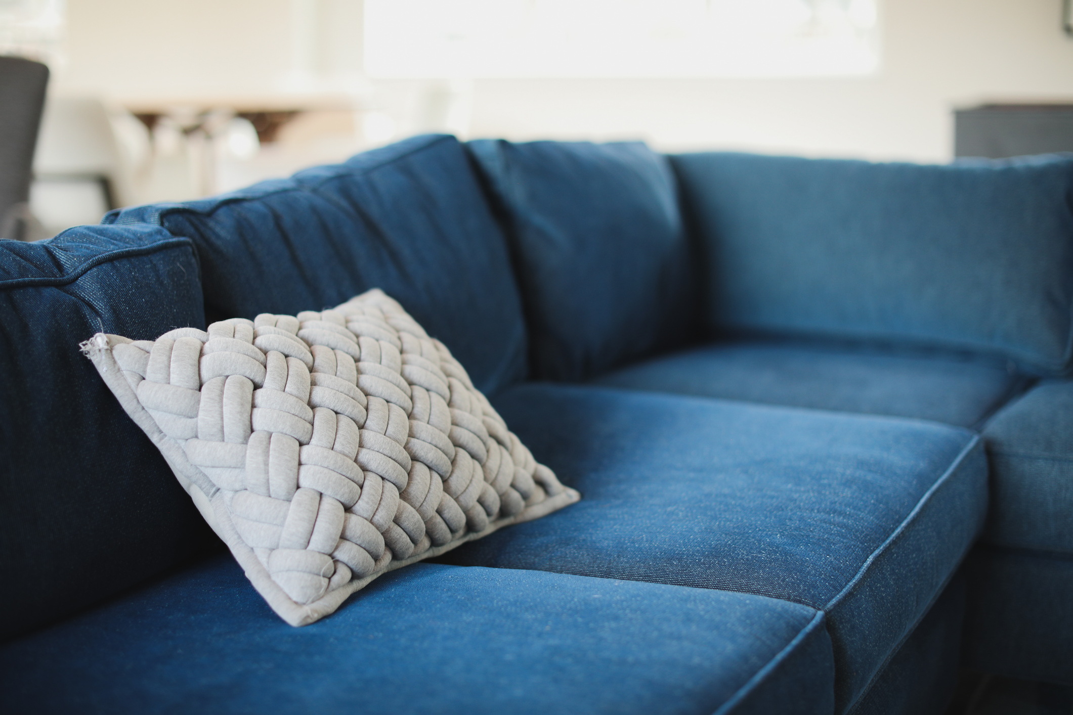 An application scenario or product detail of microfiber couch material - Image 7