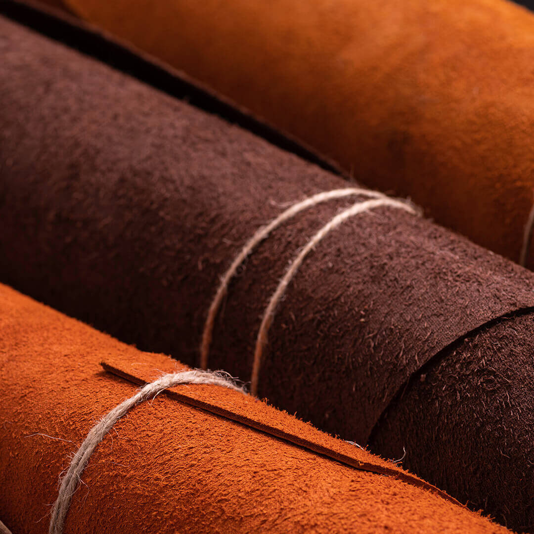 An application scenario or product detail of nuback leather - Image 21