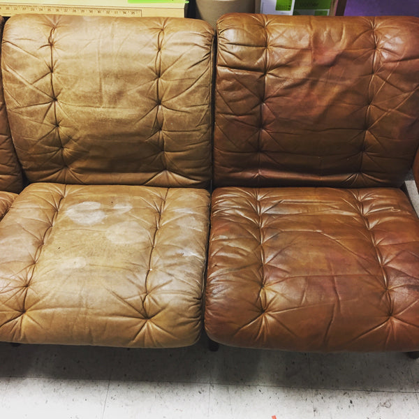 An application scenario or product detail of oil stain on leather couch - Image 13